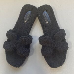 Black Fuzzy Slide Sandals